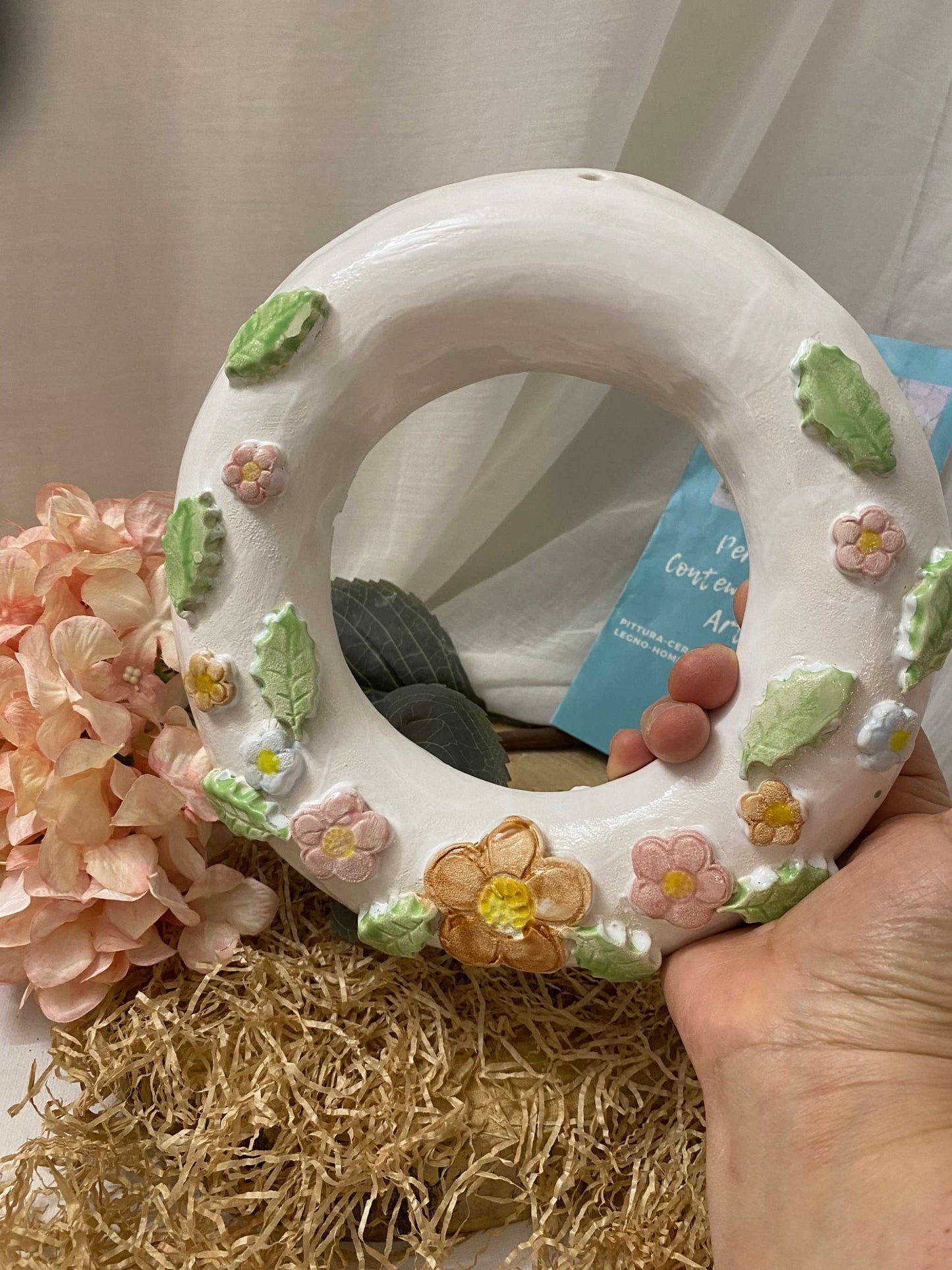 Spring Collection Garland in White Ceramic
