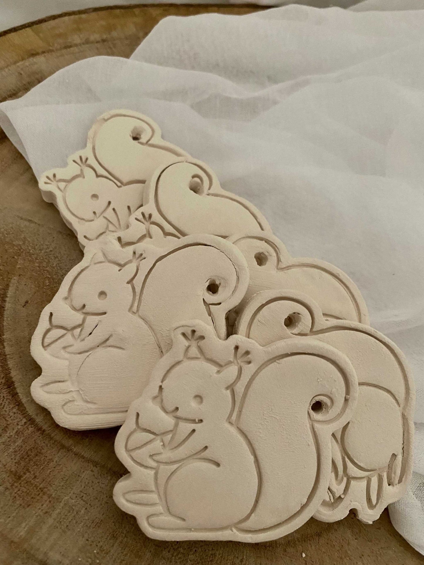 Group 6 white ceramic decorations Autumn Collection