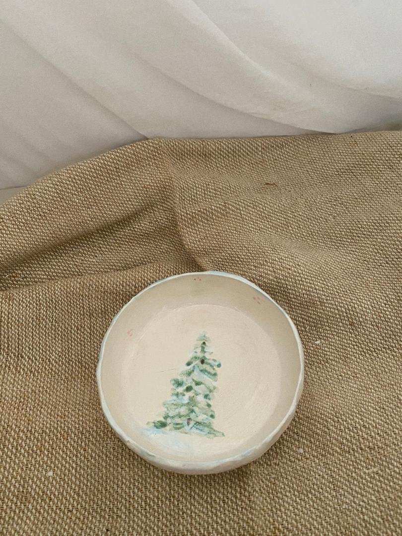 Small Plate Trees Winter Collection