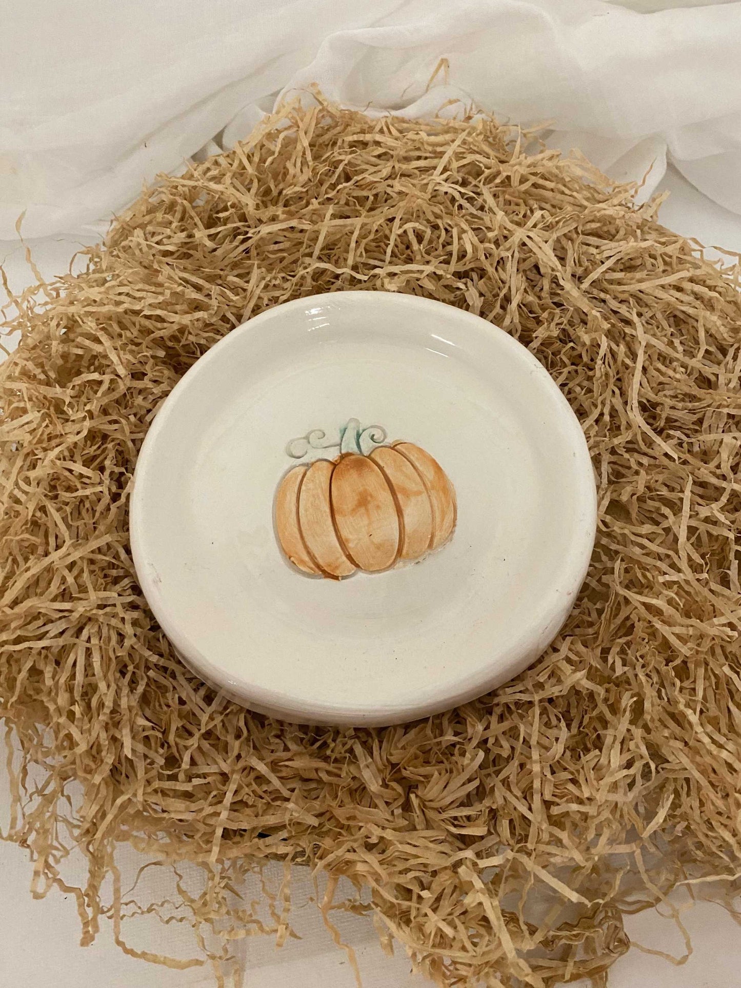White ceramic jewelry dish Autumn Collection