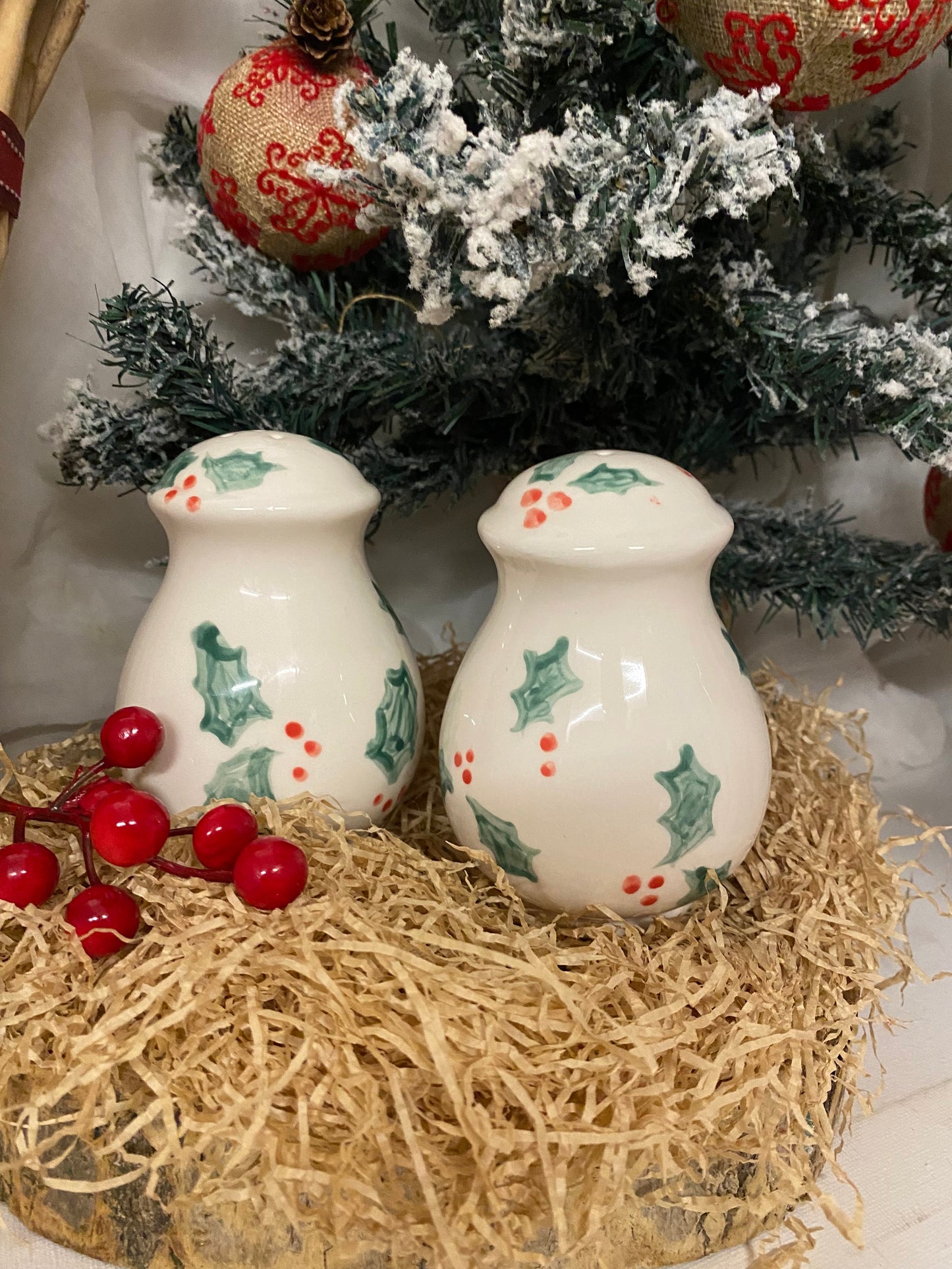 Sale e Pepe in ceramica bianca, Collezione Natale